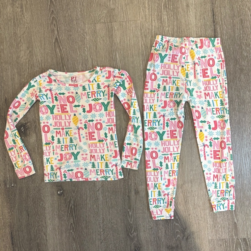 The Children’s Place Christmas Pajamas 4T